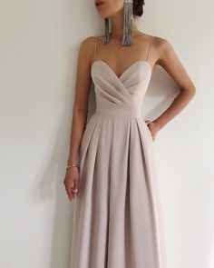 Spaghetti Strap Prom Dress, Cute Prom Dresses, Pretty Prom Dresses, Prom Outfits, Grad Dresses, Guest Dress, Looks Chic, Evening Dresses Prom, Classy Dress