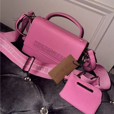 Small Pink Summer Steve Madden Purse With Change Pouch Steve Madden Crossbody Bag Pink, Steve Madden Bags Cross Body, Steven Madden Bags Handbags, Steve Madden Pink Bag, Pink Steve Madden Purse, Purses And Bags Designer, Steve Madden Bags Handbags, Steve Madden Purse Handbags, Name Brand Purses