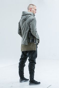 Errolson Hugh, Futuristic Clothing, Techwear Streetwear, Health Goth, Systems Design, Tech Wear Fashion, Techwear Outfits, Techwear Fashion, Apocalyptic Fashion