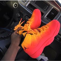 Jordan Sneaker, Yellow Sneakers, Jordan Shoes Girls, Jordan Shoes Retro, Custom Nike Shoes, Shoes Sneakers Jordans, Nike Shoes Jordans, Nike Air Shoes, Cute Nike Shoes