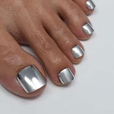 Silver Toes Pedicure, Chrome Toenails, Silver Toenails, Chrome Toe Nails, Silver Toes, Jelly Stickers, Press On Toenails, Toes Nails, Fake Toenails