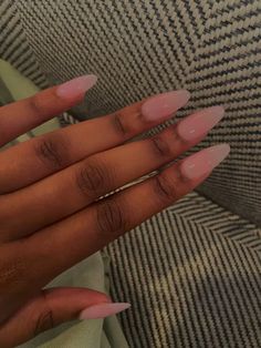 pink nails black girl gel x almond Pink Almond Nails Black Women, Pink Nails On Black Women, Almond Nails On Black Women, Almond Light Pink Nails, Pink Nails Black Women, Almond Shape Pink Nails, Almond Nails Black Women, Gel X Almond, Dark Skin Nail Polish