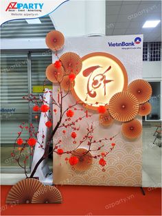 Decor tiểu cảnh tết Ất Tỵ 2025 tại ngân hàng VietinBank #azparty #tet #tetatty #tet2025 #happynewyear #decor #trangtritet #trangtrinammoi #tieucanhtet #tetnguyendan #tetcotruyen Chinese Celebrations, Photo Boots, Tet Holiday, New Year Crafts, Chinese New Year Crafts, Event Advertising, New Year Decorations, New Year's Crafts, Lunar New Year