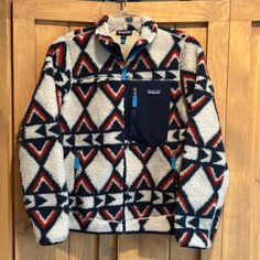 Size Small. Excellent Condition! Vintage Patagonia Fleece, Vintage Patagonia, Patagonia Fleece, Patagonia Jacket, Patagonia Jackets, Patagonia Womens, Blue Cream, Patagonia, Zip Ups