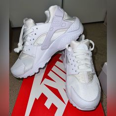 Nike Air Huarache Sneakers. Youth Size 4.5 (Fits Women’s Size 5). Nwt. Sporty White Lace-up Huaraches, White Lace-up Huaraches For Streetwear, Nike Sporty Huaraches With Round Toe, Sporty Nike Huaraches With Round Toe, White Lace-up Casual Huaraches, Sporty Lace-up Huaraches With Laces, Sporty Lace-up Huaraches, Nike Sporty White Huaraches, Sporty White Nike Huaraches