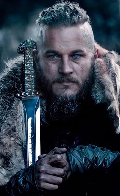 Rei Ragnar, Ragnar Lothbrok Tattoo, King Ragnar Lothbrok, Viking Pictures, Viking Aesthetic