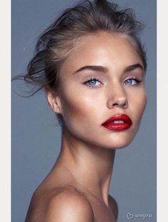 Blonde Hair Red Lips, Leaf Collection, Red Lipstick Makeup, Heart Leaf, Behind Blue Eyes, Makeup To Buy