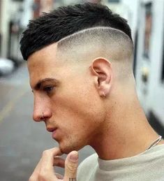 Hard Part Haircut, Crew Cut Hair, Crew Cut Haircut, Crop Haircut, Skin Fade, Very Short Haircuts, Faded Hair, Men Haircut Styles, Cool Hairstyles For Men