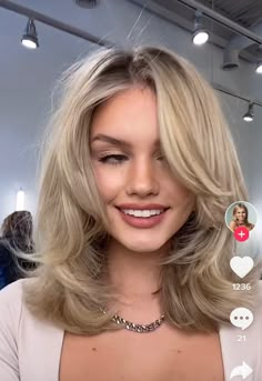 Iconic Haircuts Women, Curtain Bangs Chin Length Hair, Wolfcut Hair Medium Blonde, Wolfcut Blonde Hair Short, Medium Layered Balayage Hair, Curtain Bangs Short Hair Blowout, Medium Length Lots Of Layers, Butterfly Haircut On Shoulder Length Hair, Trending Haircuts Medium Length