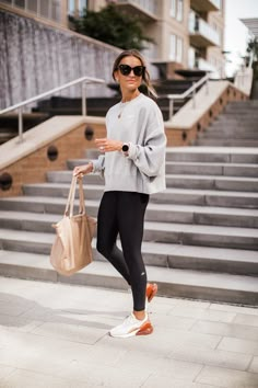 Casual Sporty Outfits, Lauren Kay Sims, Womens Active Wear Outfits, Athleisure Fashion, Athleisure Outfits, Sporty Outfits, Active Wear Outfits, Athletic Outfits, Outfits Casual