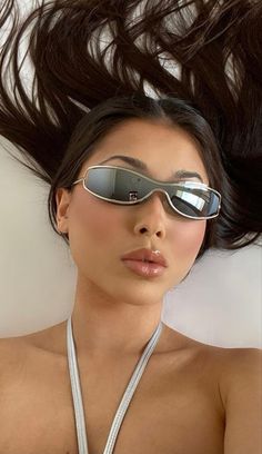 Sunglasses 2022, Futuristic Sunglasses, Statement Sunglasses, Aquarius Season, Y2k Sunglasses, Vogue Sunglasses, The Muse, College Student