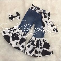 These Are All Brand New Jeans With Cow Print Flares, Super Cute, Super Trendy, All Sizes Available. They Are Blue Jeans (Fade May Vary) With Black And White Cow Print Flares. Will Also Include A Little Strip Of The Cow Print Fabric (Shown As Belt) - It Is Just A Strip Of The Fabric, Not Sewn Or Turned, Just Raw Pinked Edge. Farm Parties, Ruffle Jeans, Western Baby Clothes, Girls Western Wear, Country Baby Girl, Black And White Cow Print, Baby Clothes Country, White Cow Print, Black And White Cow