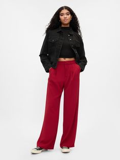 365 High Rise Pleated Trousers | Gap Easy Silhouette, Pleated Trousers, Red Pants, Sled, Holiday Fashion, Welt Pockets, Women's Pants, Leg Pants, Wide Leg Pants