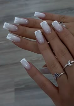 White Nail Square, Nails Inspiration Square Medium, Milk White French Tip Nails, Nail Inspiration White, French Nails White, White Nail Ideas, Summer Nail Ideas, Amazing Nails, Fancy Nails Designs