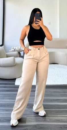 Halloween Outfits College, Casual Outfits Blazer, Vacation Outfits Baddie, Outfit Classy Casual, College Going Out Outfits, Nashville Outfit Ideas, Business Casual Women Outfits, Outfits Fresas, Fall Outfit Ideas Casual