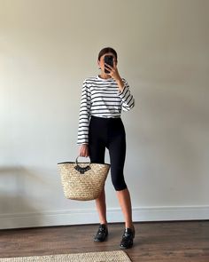 Stripe long-sleeve shirts are lovely and still in style, they are perfect with capri pants which means you can look astounding in this outfit choice. Black Ankle-length Casual Capris, Spring Capri Pants With Pull-on Style, Spring Athleisure Capri-length Capris