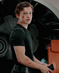 Parker Spiderman, Tom Peters, Peter Parker Spiderman, Image Spiderman, Spider Man Far From Home, Tom Holland Zendaya, Tom Holland Imagines, Tom Holland Peter Parker, Marvel Photo