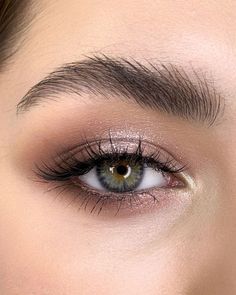 Make Up Designs, Prom Eye Makeup, Prom Makeup Looks, Eye Makeup Pictures, Wedding Makeup Looks, Makijaż Smokey Eye, Makeup Eye Looks