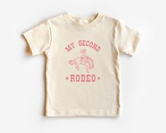 My Second Rodeo Short Sleeve T-shirt Cute Cowgirl Western - Etsy Rodeo Outfit, Rodeo Girls, Western Wild, Girl Western, Queen Gifts, My First Rodeo, First Rodeo, Rodeo Queen