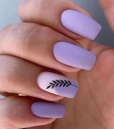 Summer 2024 Purple Nail Designs: From Light Pastels to Dark Monochromatic Art Aesthetic Nails Dark, Nail Ideas Light Purple, Light Purple Nail Art, Light Purple Nails With Design, Violet Nails Ideas, Light Purple Aesthetic Nails, Purple Nails Light To Dark, Short Nail Designs Minimal Purple, Light Purple Nail Ideas