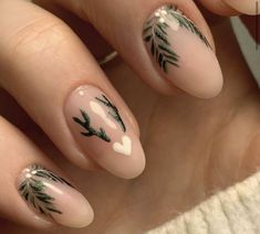 Boho Christmas Nails, Woodland Nails, Nails Designs Christmas, New Years Nail, Simple Nail Art, Holiday Nails Christmas