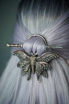 Dragon Hair, Copper Dragon, Fantasy Jewelry, Hair Pin, Fantasy Fashion, Grey Hair, Pretty Jewellery, Hair Dos, Pin Brooch