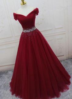 Princess Dress For Sale, Red Dresses For Bridesmaids, Red Carpet Theme Dresses, Ball Gown Dresses Elegant Red, Prom Dresses Red Long Gowns, Prom Dresses Long With Pockets, Red Dress Gowns Elegant, Red Dresses Ball Gown, Christmas Tulle Dress