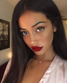 Gina Lorena, Red Lips Makeup Look, Katerina Petrova, Red Lip Makeup, Beauty Make-up, Cindy Kimberly, Beauty Images, Straight Human Hair, Red Lipstick