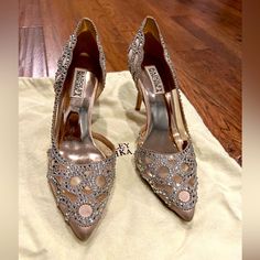 Badgley Mischka Rose Gold Heels - Used, Worn Once. Good Condition Rose Gold Heels, Badgley Mischka Shoes, Gold Heels, Badgley Mischka, Shoes Women Heels, Shoes Heels, Rose Gold, Size 6, Women Shoes