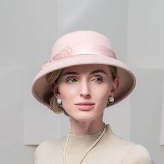 Category:Hats; Embellishment:Pure Color; Gender:Women's; Quantity:1PC; Theme:Landscape,Family,School / Graduation,Friends,Head; Diameter:30; Style:Elegant; Hats Category:Bucket Hat; Occasion:Holiday,Casual; Material:100% Wool,Silk; Width:80; Head Circumference:53-57; Brand:EE; Front page:WE; Shipping Weight:0.159; Listing Date:11/01/2022; Head Circumference: Holiday Headpiece, Cheap Party, Wedding Party Accessories, Bowler Hat, Church Hats, Wedding Hats, Sparkles Glitter, Fedora Hat, Kentucky Derby