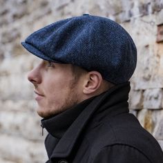 PEAKY Genuine Scottish Harris Tweed 8 Panels Newsboy Cap Apple - Etsy Tartan Hat, John Douglas, Mens Hats Fashion, Knit Hat For Men, Mens Hats, Hats Fashion, Wool Caps, Classic Hats, Newsboy Cap