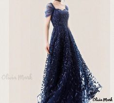 Olivia Mark - Enchanting Navy Blue Evening Gown: A Sophisticated Choice for Masters of Ceremonies Royal Blue Fitted Gown For Bridesmaid, Navy Fitted Wedding Dress, Navy Fitted Evening Dress, Pectoral Girdle, Royal Blue Evening Gown, Navy Blue Evening Gown, Royal Blue Evening Dress, Blue Evening Gowns, Velvet Bodycon Dress