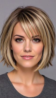 Bobbed Hairstyles, Haircuts For Medium Length Hair, Layered Haircuts For Medium Hair, Choppy Bob, Bob Hairstyles For Fine Hair, Shoulder Length Hair Cuts