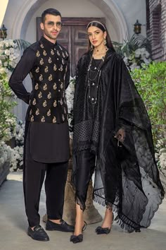 Tulip Shalwar, Pearls Embroidery, Salwar Kameez Pakistani, Net Design, Shirt Trouser, Black Shawl, Silk Trousers, Organza Dupatta, Aari Work