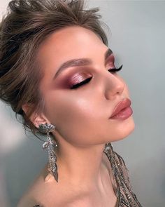 Make Up Diy, Makeup Cantik, Make Up Gold, Gold Makeup Looks, Rose Gold Makeup, Fresh Makeup