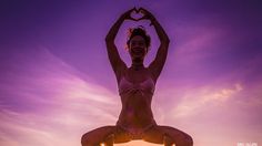 The Yogini's Guide to Starting Your Own Women’s Circle. As politics become more and more divisive, women’s circles offer empowering connection, community, and a refuge of trust and love. In honor of International Women's Day, consider starting your own. Yoga Anatomy, Yoga Nidra, Yoga Journal, Women Rising, Yoga Stretches, Wellness Coach