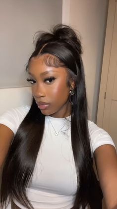 ISHOW Straight Hair PPB Invisible Knots 5x5 HD Lace Closure Wig🎉 😎Pre Plucked Hairline&Pre cut HD Lace&Pre Bleached Knots 🎇Happy New Year ✨PPB WIG UP TO 48% OFF! Code: PPBHD 🔥$169.99 Get 28 Inch Wear&Go Wig , Action Now! 🤗Comment ”link“ or Dm us to get same hair 🙌🏽Buy now, pay later With Paypal & Klarna & Afterpay & Applepay Wig Closure Hairstyles, Straight Hair Design, T Part Wig Hairstyles, Wig Lace Front Hairstyles, Hairstyles On Straight Wigs, Wig Claw Clip Hairstyles, Half Up Half Down Hair Braided Black, Rectangle Head Hairstyles, Lace Front Black