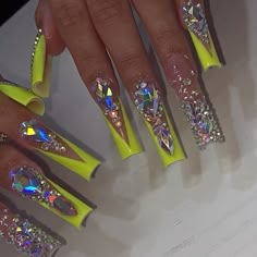 Leo Season Nails, Extravagant Nails, Nail Planner, Acrylic Nails Yellow, New Nail Ideas, Extra Nails, Fly Nails, Occasion Nails, Fye Nails