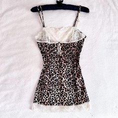 measurements: - size M - 15.5 inch waist - 24 inch length - 17 inch bust Gyaru Grunge, Night Ware, Emily Fitch, 90s Leopard Print, Fashion Mood Board, Teen Fashion Outfits, Grunge Fashion, Cute Casual Outfits