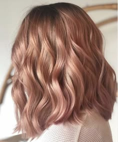 Rosey Brown Hair Color, Cinnamon Blonde, Champagne Hair Color, Champagne Hair, Pink Blonde Hair, Sustainable Beauty