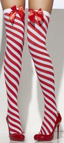 .Candy cane legs. Estilo Madison Beer, Christmas Fancy Dress, Striped Stockings, Thigh High Stockings, Candy Stripes, Fancy Dress Costumes, 4 Seasons, Mode Inspiration, Christmas Women