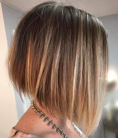 Inverted Bob Haircuts, Bob Haircut For Fine Hair, Inverted Bob, Bob Hairstyles For Fine Hair, Short Straight Hair, Hair Makeover, Haircuts For Fine Hair, Haircut For Thick Hair