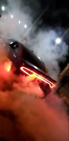 Cars Doing Burnouts, Srt Charger Wallpaper, Hellcat Aesthetic Wallpaper, Hellcat Pictures, Dodge Charger Srt Hellcat Wallpaper, Drifting Cars Aesthetic, Dodge Charger Hellcat Wallpapers, Dodge Charger Aesthetic Wallpaper, Dodge Aesthetic