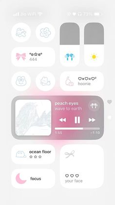 the app is designed to look like it has buttons and other symbols on it's side