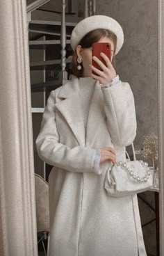 Makeup Mistakes, Make Mistakes, White Coat, Moda Vintage, Perfect Makeup, Fancy Outfits, Classic Outfits, Mode Vintage, Girly Outfits