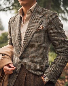 Interview Suits, Stylish Men Casual, I Need More, Stylish Mens Outfits, Men Fashion Casual Outfits, Gentleman Style