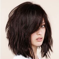 Tan Skin Blonde Hair, Hairstyles Bob, Medium Haircuts, Choppy Bob Hairstyles, Shoulder Hair, Lob Hairstyle, Lob Haircut, Long Bob Hairstyles, Curly Bob Hairstyles