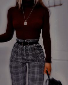 Indoor Outfits, Jane Moore, Work Vibes, Lydia Rose, Wardrobe Change, Casual Ootd, Look Retro, Feminine Fashion, Turtle Neck Sweater