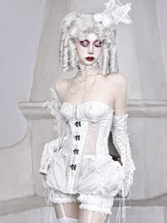 ❤︎Three-ping Guarice White Gothic Dark Fishbone Straps Corset Bustier [Pre-order item].❤︎ Glamrock Circus, Softy Outfits, Old Fashion Hair, Forehead Makeup, Genshin Impact Oc Outfit, Genshin Impact Oc Outfit Ideas, Vampire Mermaid, Gacha Online Outfit Ideas, Carousel Dress