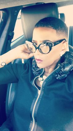 #chickfade #femininebuzz #sexy Short Natural Styles, Glasses Frames Trendy, Teeny Weeny Afro, Trendy Eyewear, Natural Hair Cuts, Cool Glasses, Stylish Glasses